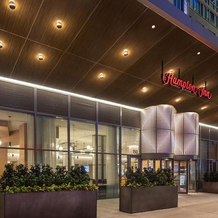 Hampton Inn By Hilton New York Times Square Exteriör bild
